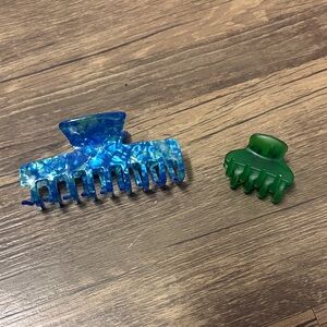 Blue and Green Hair Claw Clips